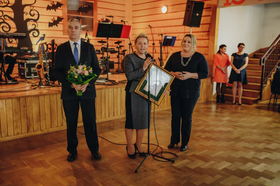 Społeczność DPS świętowała 15-lecie działalności placówki - zdjęcie 15