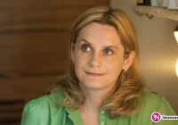 Spotkanie z popularną powieściopisarką - zdjęcie główne