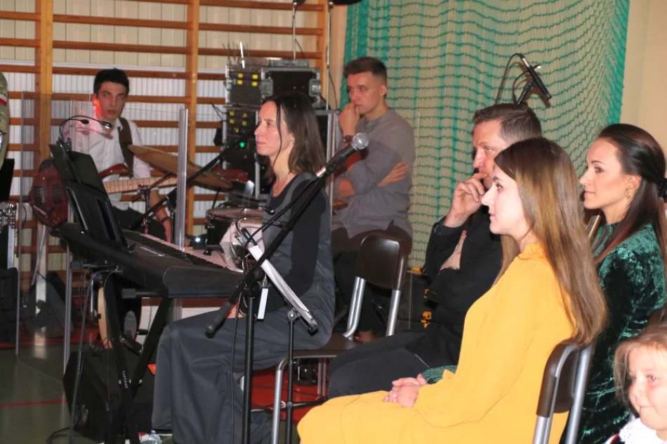 Muzyczny hołd dla niepodległej - zdjęcie 10