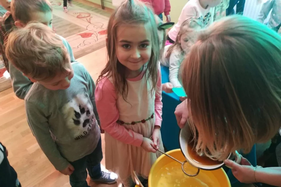 Andrzejki w Miejskim Przedszkolu Nr 2 - zdjęcie 4