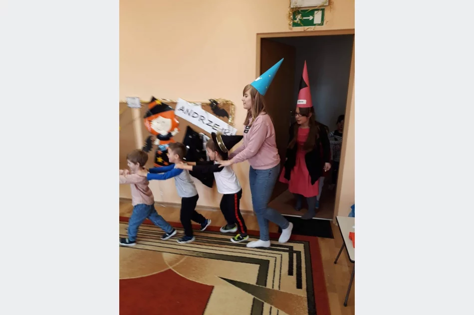 Andrzejki w Miejskim Przedszkolu Nr 2 - zdjęcie 14