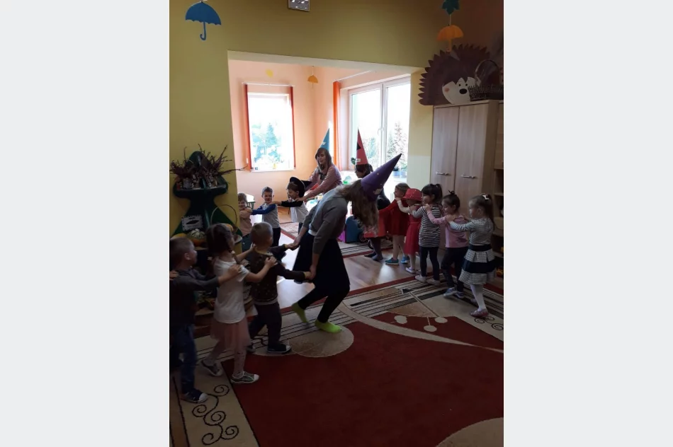 Andrzejki w Miejskim Przedszkolu Nr 2 - zdjęcie 16