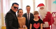 Małych pacjentów odwiedził św. Mikołaj, starosta i wokalista disco-polo - zdjęcie 2