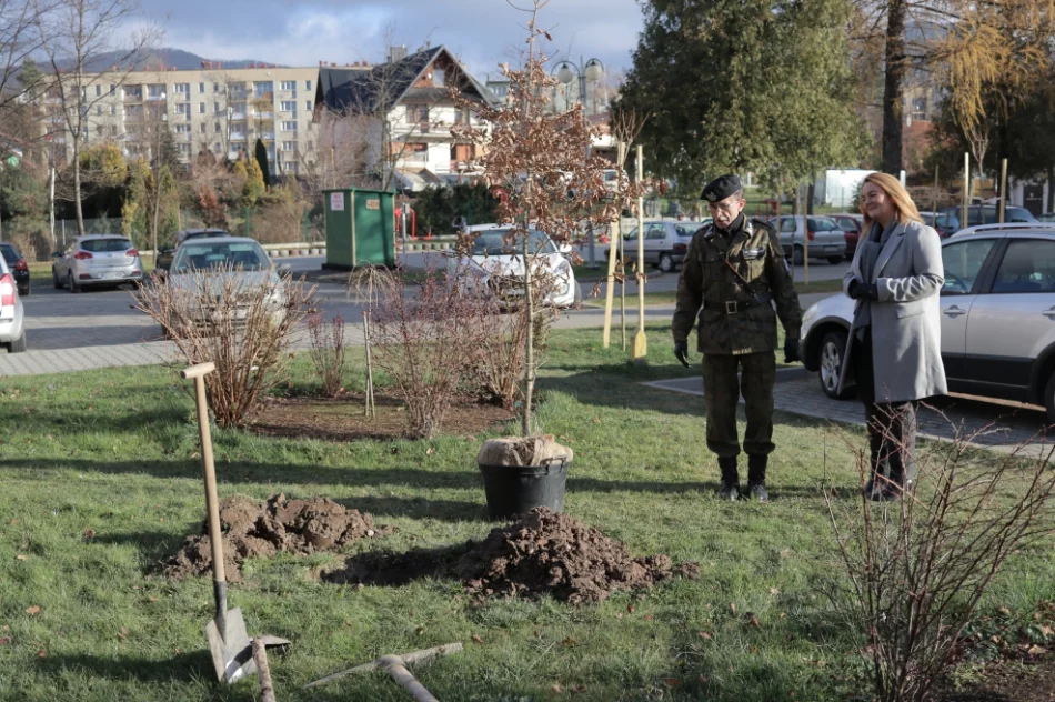Społeczność szkoły obchodziła 151. rocznicę urodzin patrona - Józefa Piłsudskiego  - zdjęcie 3