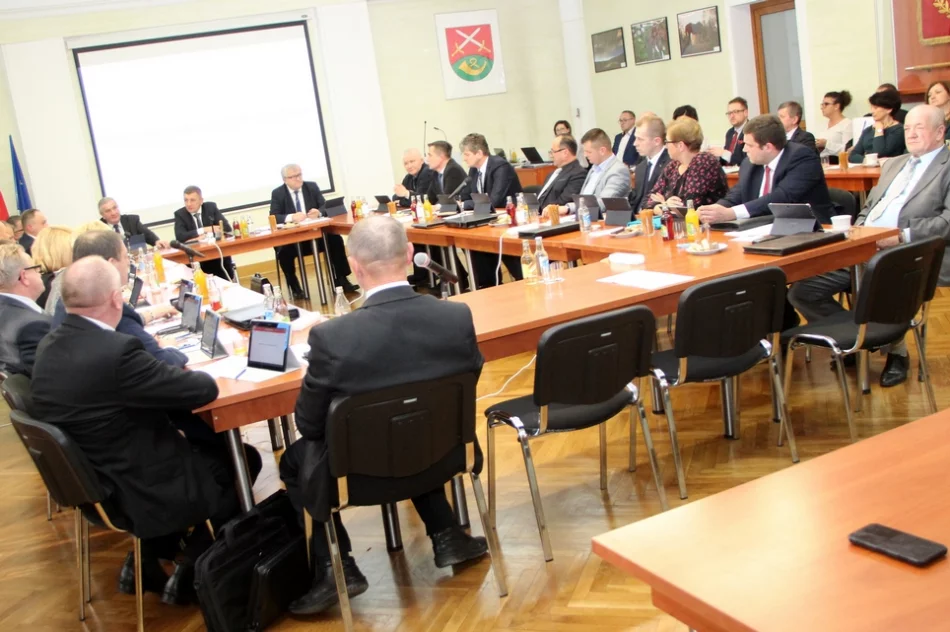 Informacja o II sesji Rady Gminy Limanowa  - zdjęcie 10