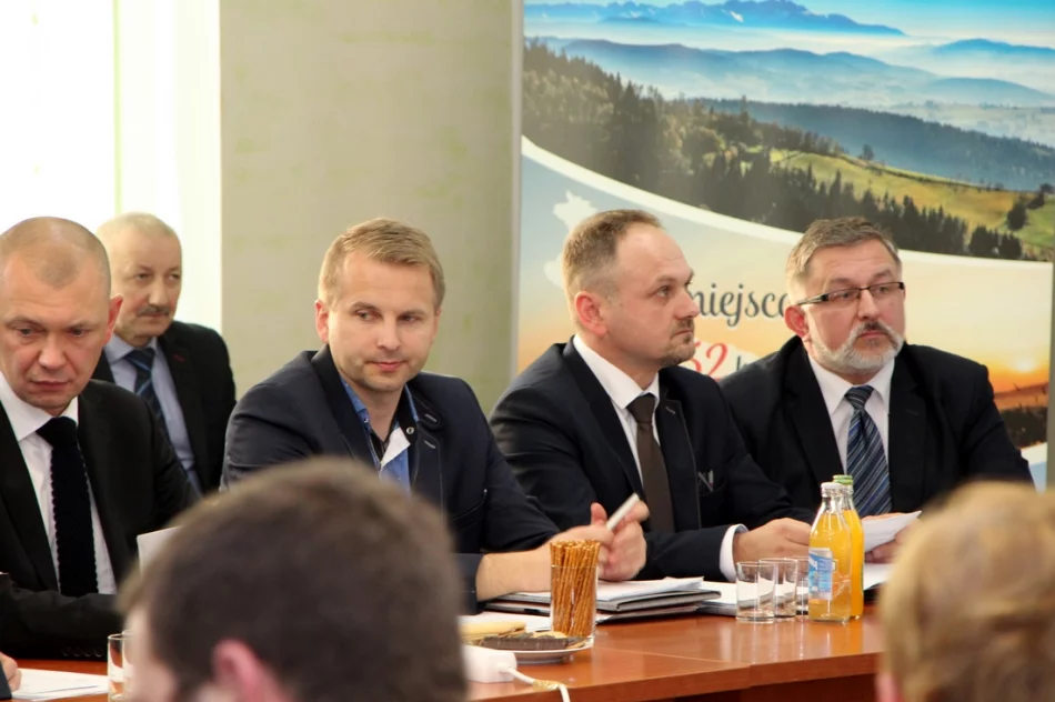 Informacja o II sesji Rady Gminy Limanowa  - zdjęcie 11