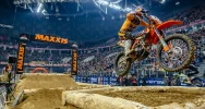 Błażusiak niepokonany, Emil Juszczak po raz pierwszy w finale najwyższej klasy startowej  - zdjęcie 3