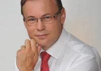 Poseł Mularczyk staje po stronie pracowników sądów: "ich zarobki są obecnie tylko nieco wyższe od płacy minimalnej" - zdjęcie główne