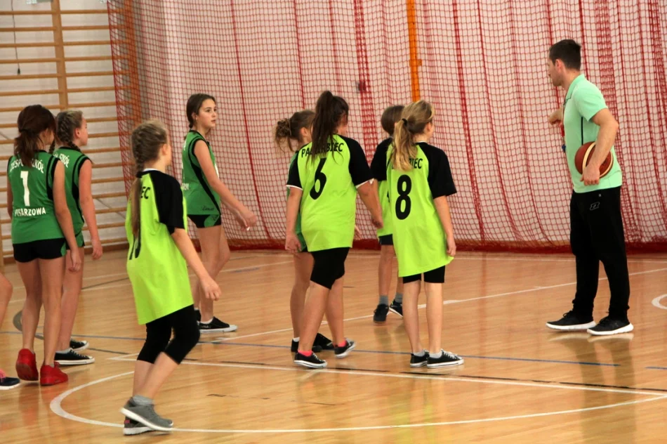 Stara Wieś bezkonkurencyjna w koszykówce dzieci - zdjęcie 16