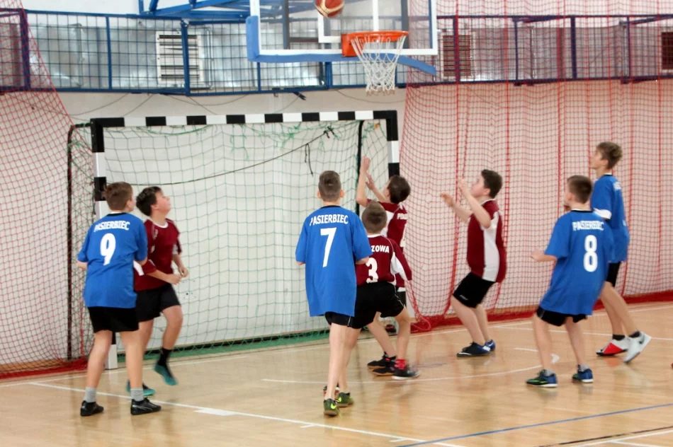 Stara Wieś bezkonkurencyjna w koszykówce dzieci - zdjęcie 19