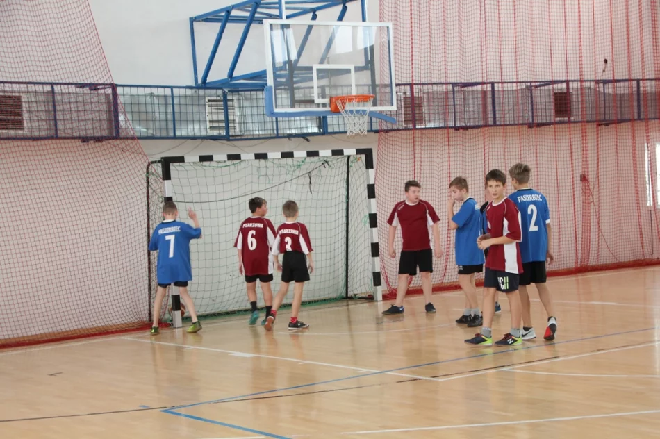 Stara Wieś bezkonkurencyjna w koszykówce dzieci - zdjęcie 20