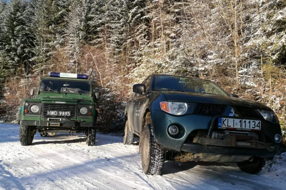 Wspólne patrole ze Strażą Graniczną w lasach - zdjęcie 2