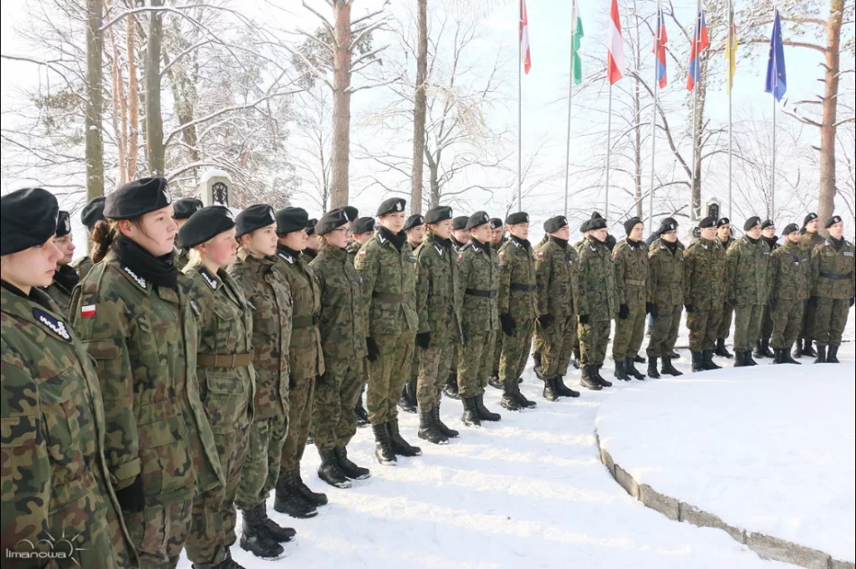 Pamiętali o ofiarach w 104. rocznicę historycznej bitwy - zdjęcie 10