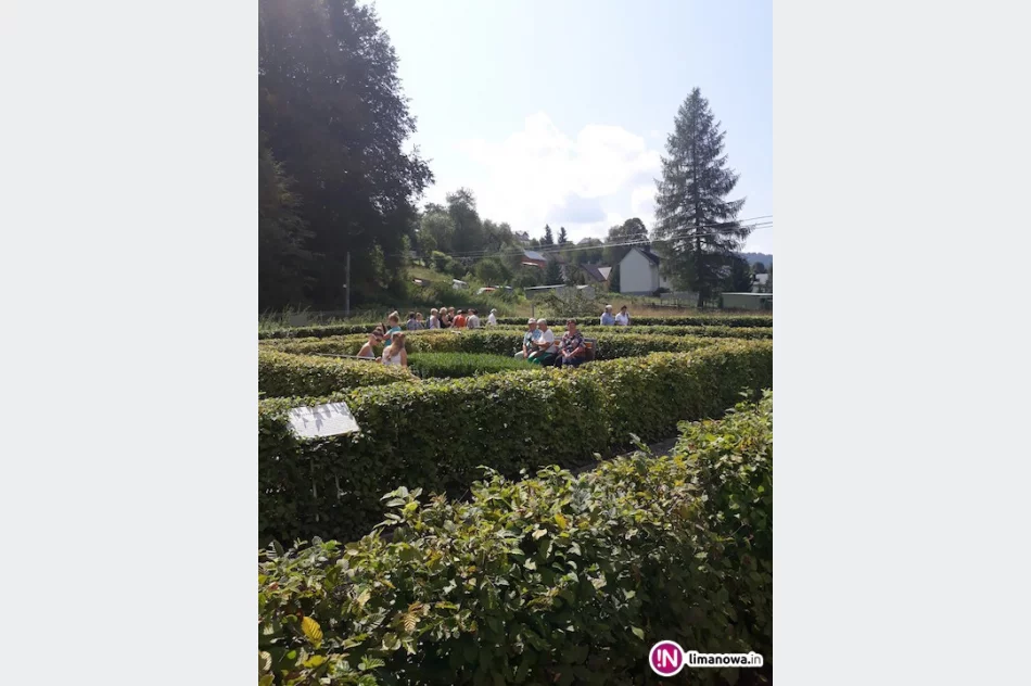 Seniorzy w uzdrowiskach - zdjęcie 3