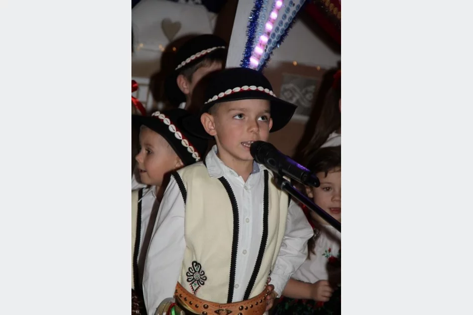 Kolędowało 756 dzieci z 33 przedszkoli  - zdjęcie 11