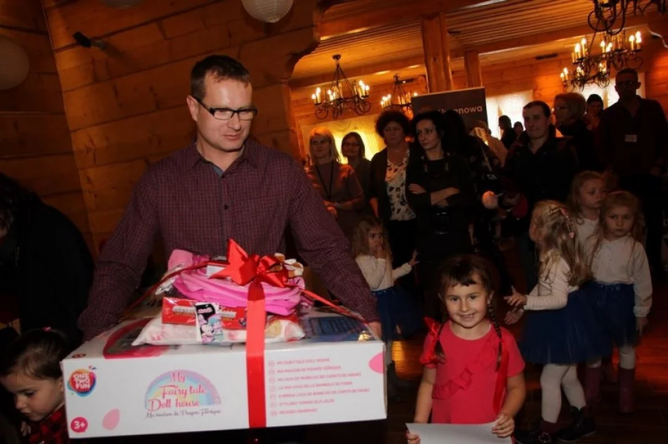 Kolędowało 756 dzieci z 33 przedszkoli  - zdjęcie 17