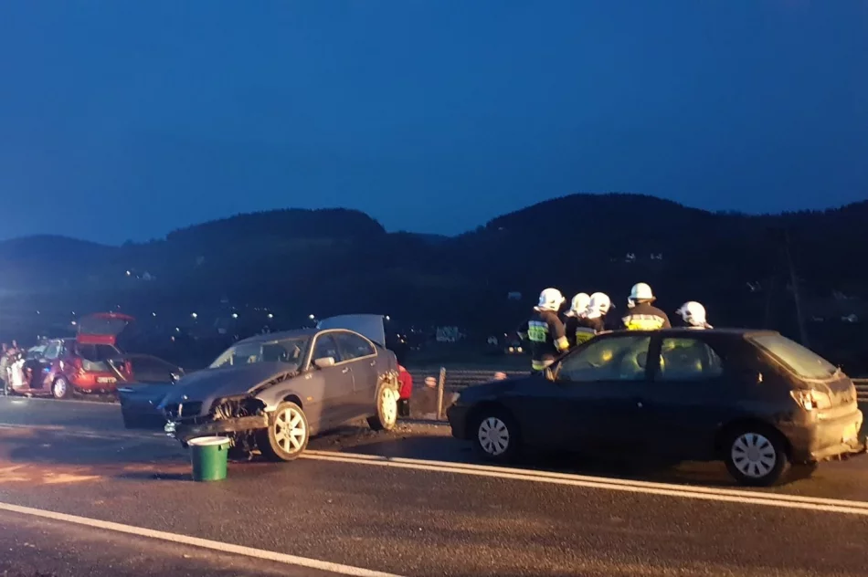 Zderzenie samochodów na DK 28 - droga została odblokowana - zdjęcie 7