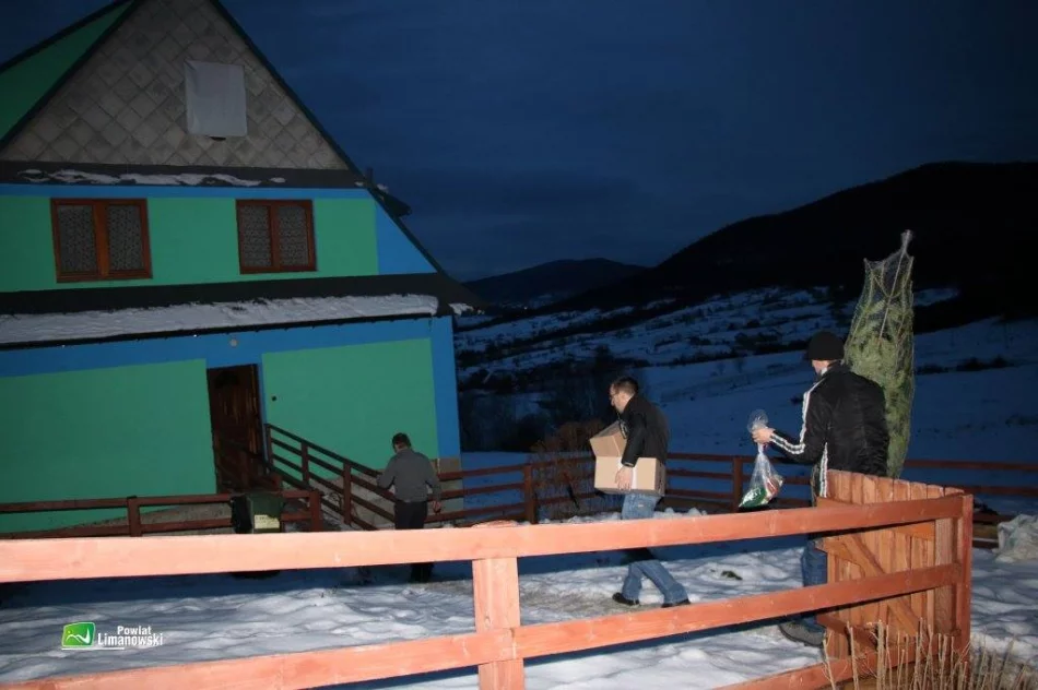 "Zielona Choinka" po raz 11 trafiła do najbiedniejszych - zdjęcie 2