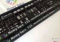 Odbierz ramki do tablic rejestracyjnych z okazji 725. rocznicy lokacji miasta! - zdjęcie główne