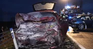 Kierowca BMW stracił panowaniem nad pojazdem, który uderzył w Opla, a później w Peugeota - zdjęcie 4