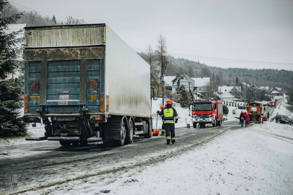 Powodem tragedii niedostosowanie prędkości - zdjęcie 16