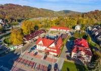 Radni obradują podczas III sesji Rady Gminy Laskowa - zdjęcie główne