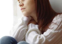 Dlaczego kobiety tkwią w przemocowym związku: siedem przyczyn - zdjęcie główne