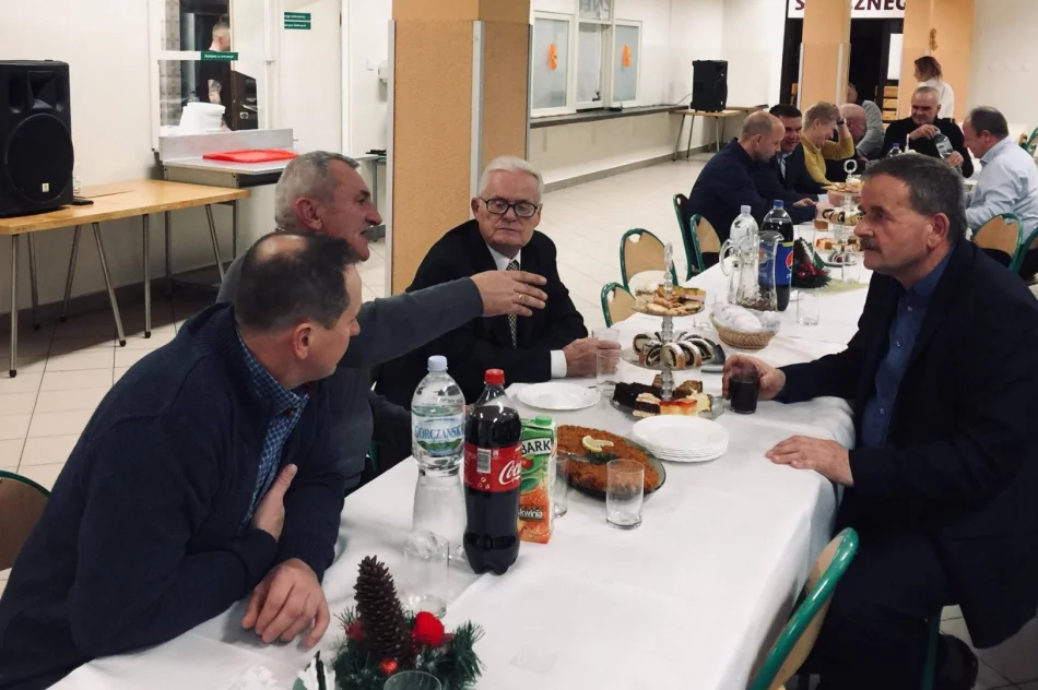 Wigilijne spotkanie LKS Płomień Limanowa  - zdjęcie 20