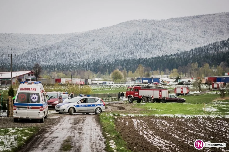 Po zaprószeniu ognia spłonął m.in. tapczan. Lokatorzy odmówili transportu do szpitala - zdjęcie 4