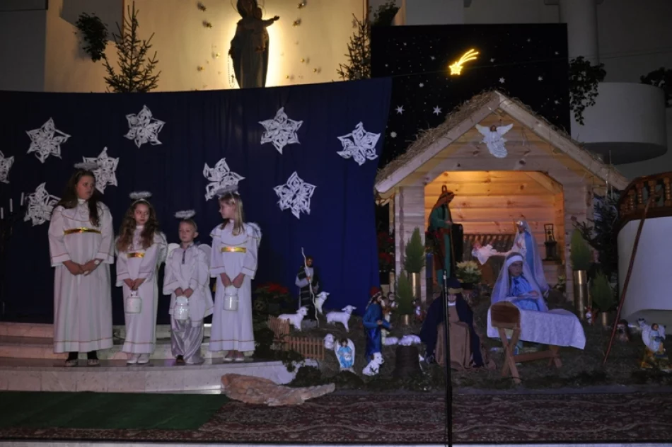 Pierwsze Jasełka w kościele w Niedźwiedziu - zdjęcie 9