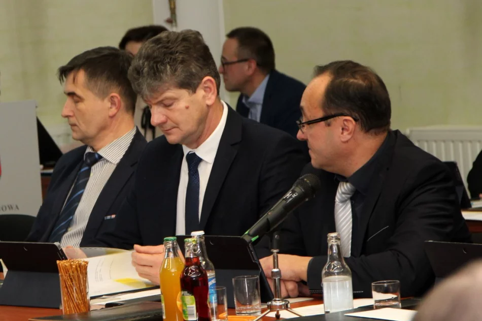 Informacja o III sesji Rady Gminy Limanowa  - zdjęcie 10