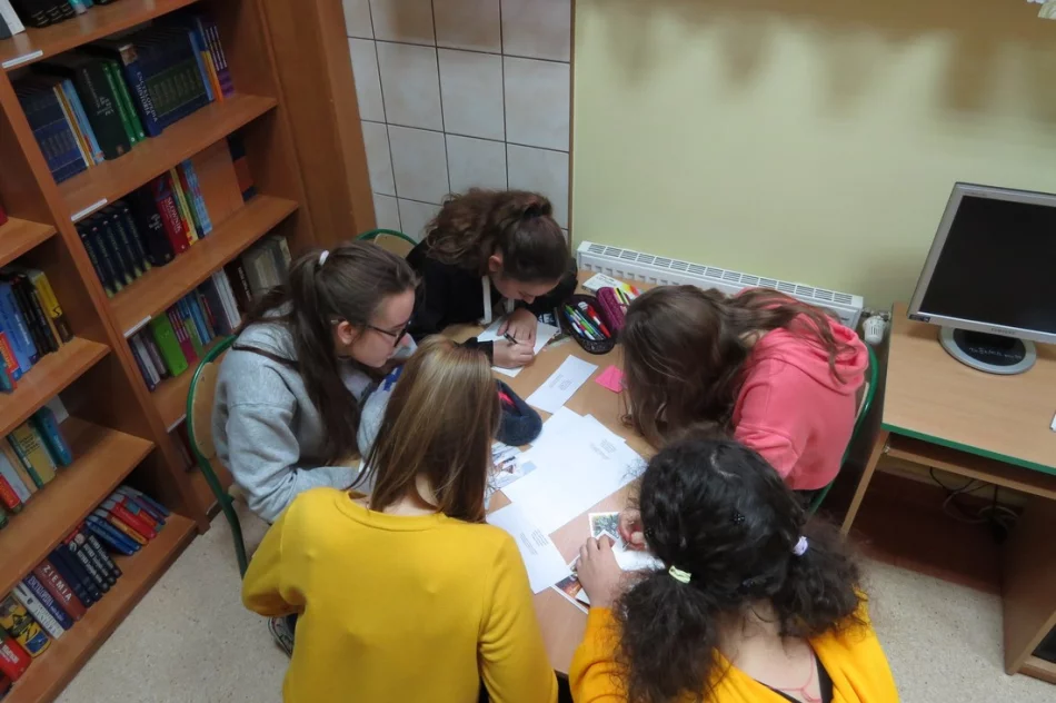 „Razem na Święta” - wolontariat w SP Nr 1 im. Bohaterów Westerplatte w Starej Wsi  - zdjęcie 9