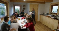 Pierwsze zajęcia edukacyjne w zagórzańskiej pasiece - zdjęcie 3