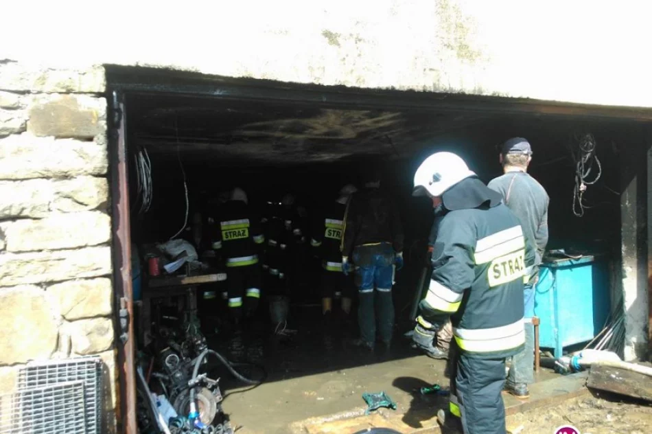 50 tys. zł strat po pożarze garażu - zdjęcie 3