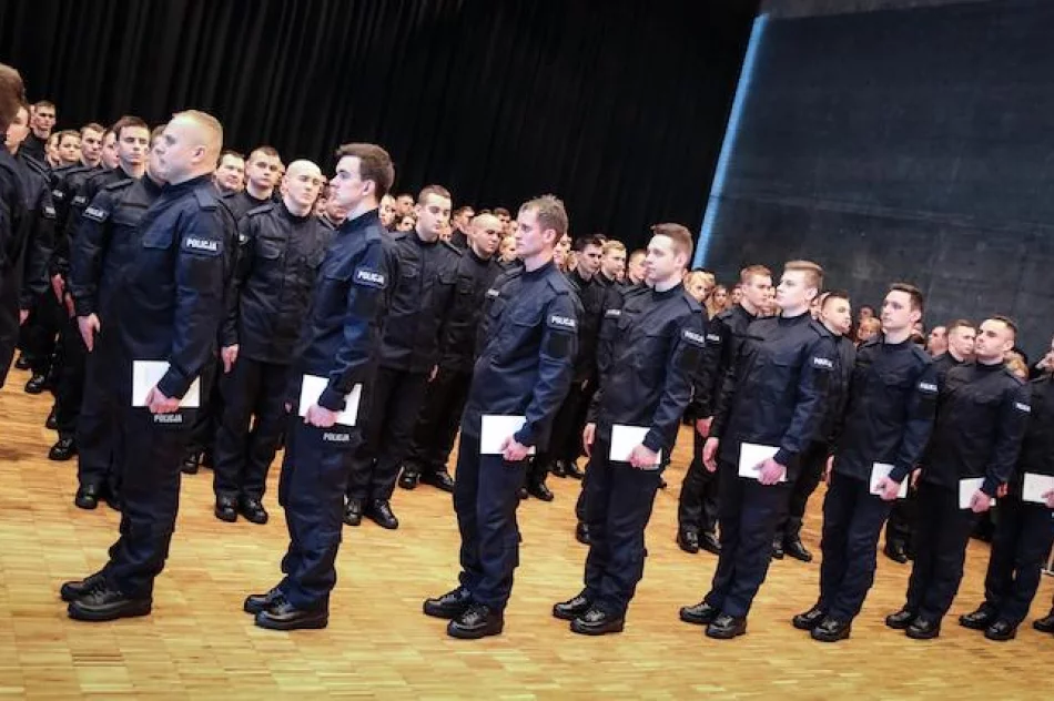 Nowi funkcjonariusze wkrótce zasilą szeregi limanowskiej policji - zdjęcie 6