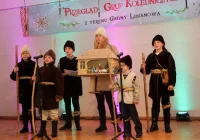 12 grup na dorocznym przeglądzie kolędniczym - zdjęcie główne