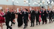 Studniówkowy bal w limanowskim "Ekonomie" - zdjęcie 4