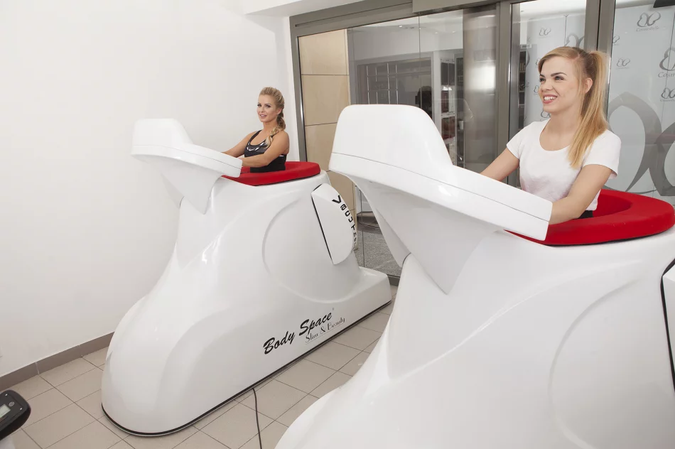 Super trening na spalanie tłuszczu - zgub 1000 kalorii w 30 minut! - zdjęcie 16