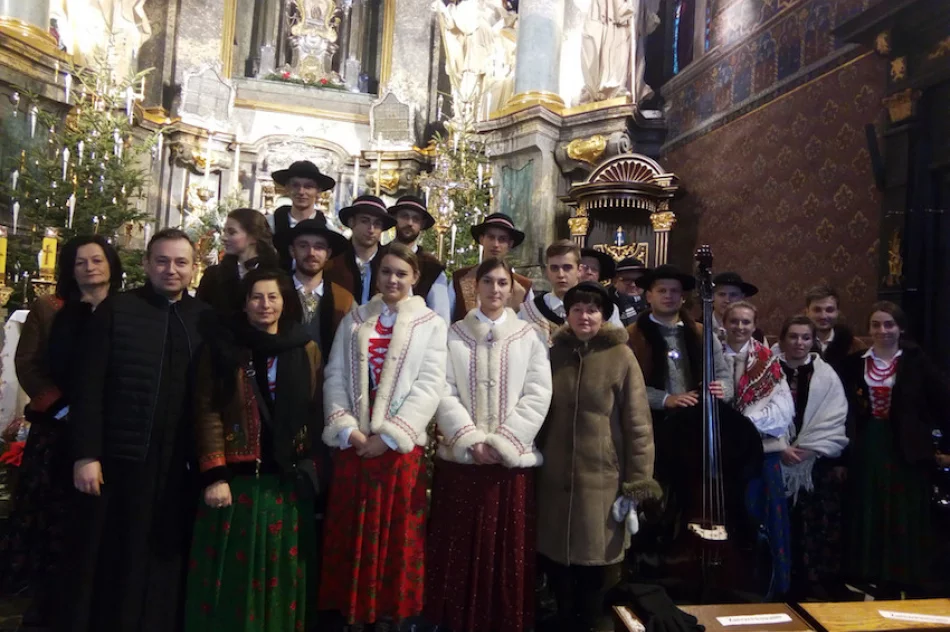 "Słopnicki Zbyrcok" wystąpił we Lwowie - zdjęcie 2