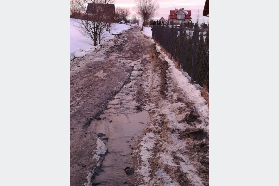 Droga jak wojskowy poligon - zdjęcie 4