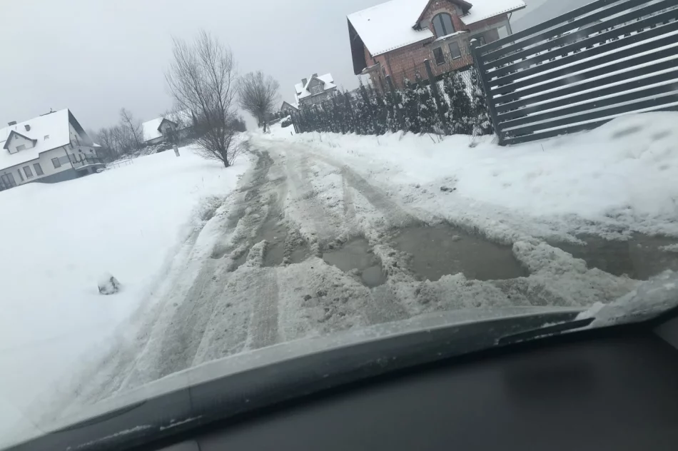 Droga jak wojskowy poligon - zdjęcie 10