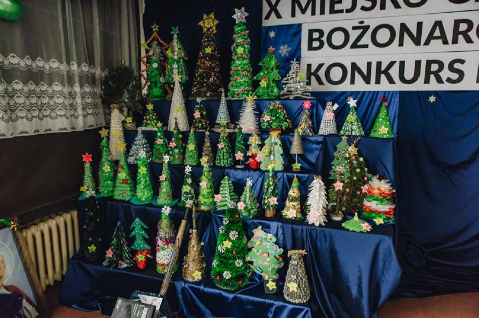 10. Miejsko - Gminny Bożonarodzeniowy Konkurs Plastyczny dla dzieci niepełnosprawnych - „Świąteczna choinka” - zdjęcie 2