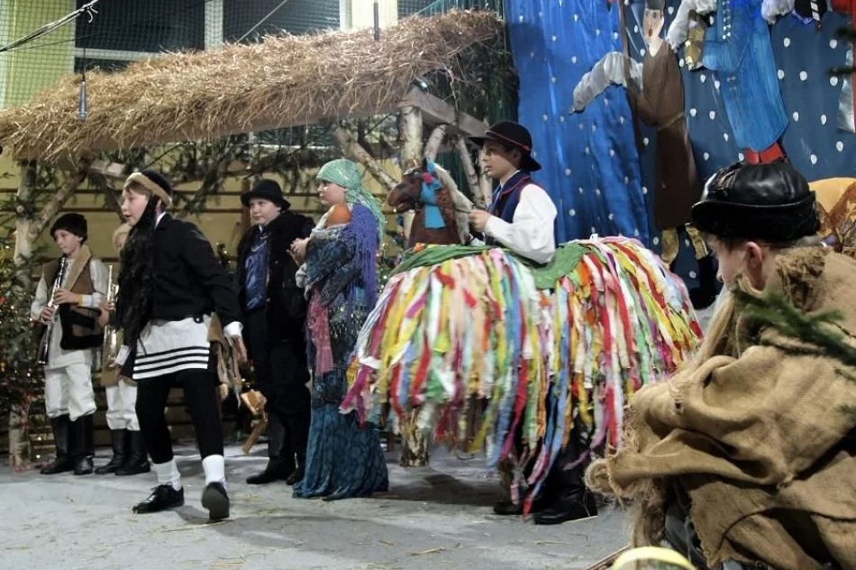 Wysokie miejsca gminnych kolędników na XX Powiatowym Przeglądzie Kolędniczym  - zdjęcie 3
