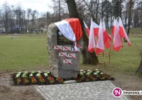 Uroczystości upamiętniające ofiary „Zbrodni Katyńskiej' i katastrofy smoleńskiej - zdjęcie główne