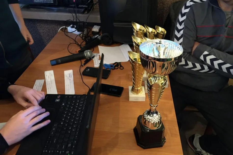 II Turniej Tenisa Stołowego o Puchar Dyrektora Szkoły Podstawowej w Wysokiem - zdjęcie 7