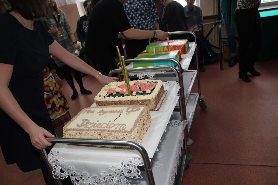 X Miejsko - Gminny Konkurs Plastyczny „Świąteczna choinka” w Rupniowie  - zdjęcie 15