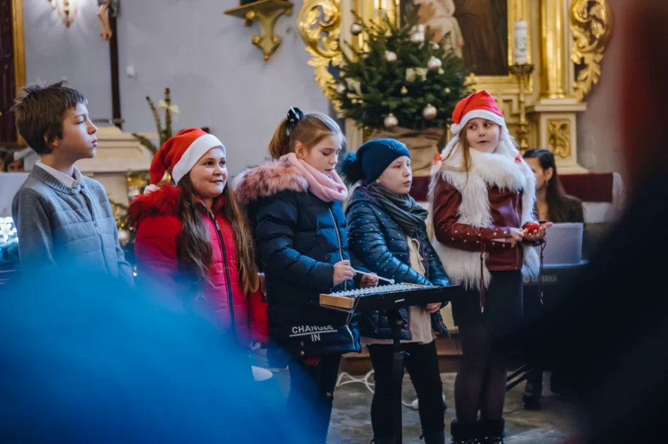 Młodzi muzycy kolędowali w swoich rodzinnych stronach - zdjęcie 3