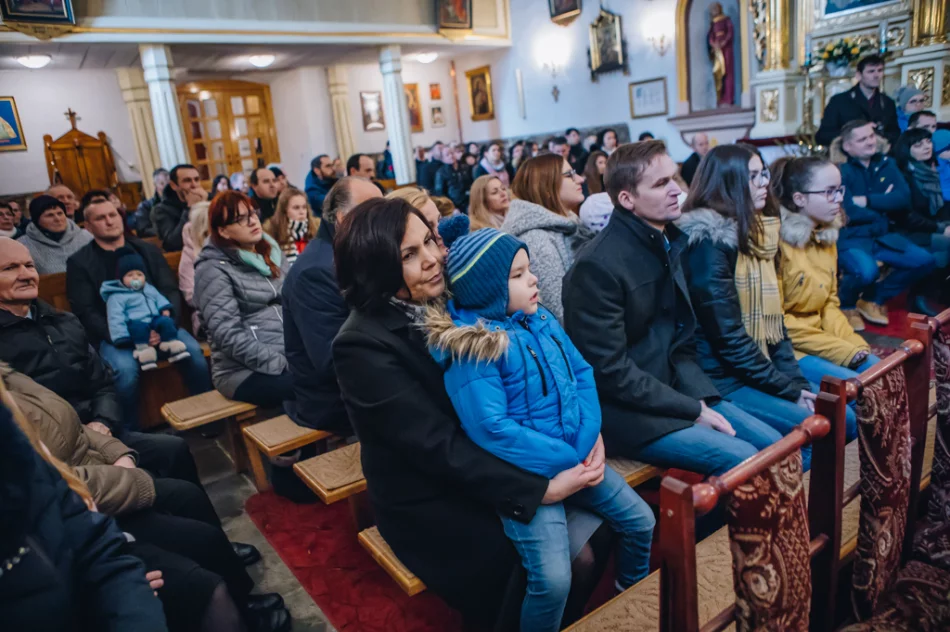 Młodzi muzycy kolędowali w swoich rodzinnych stronach - zdjęcie 11