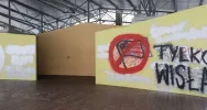 Muszla koncertowa straszy wulgarnym pseudograffiti - zdjęcie 2