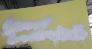 Muszla koncertowa straszy wulgarnym pseudograffiti - zdjęcie 3